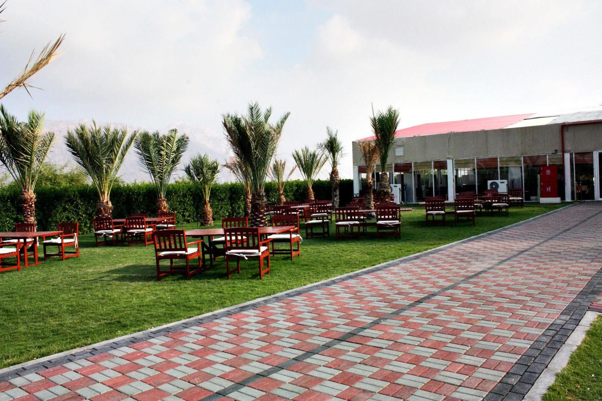 One To One Hotel & Resort Ain Al Faida Al-Ain Eksteriør billede
